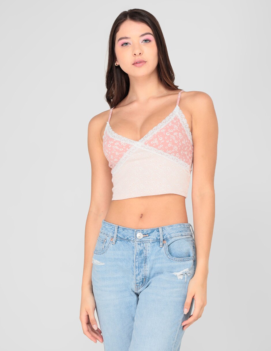 Camiseta Aéropostale cuello V de algodón en Liverpool