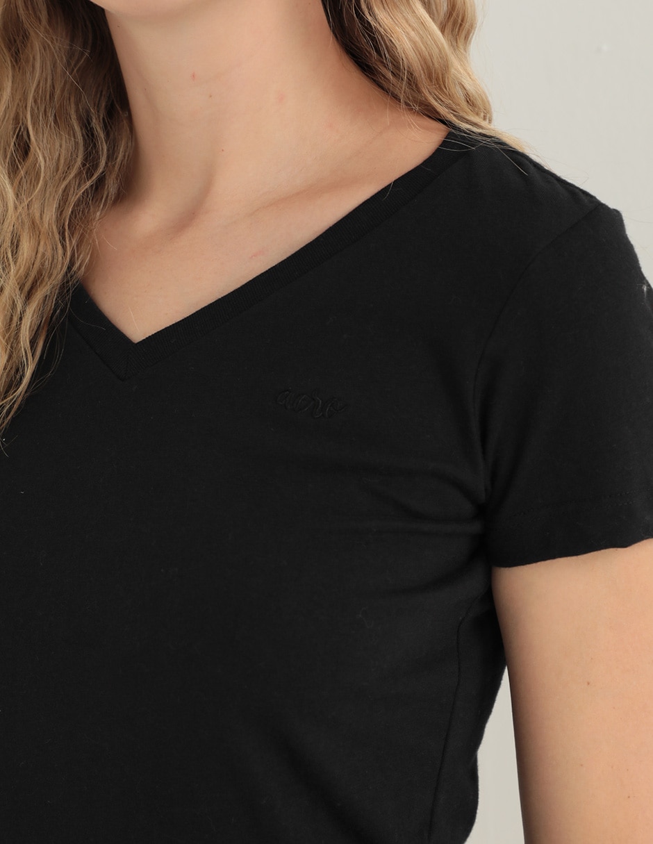 Playera manga corta cuello v para mujer 4