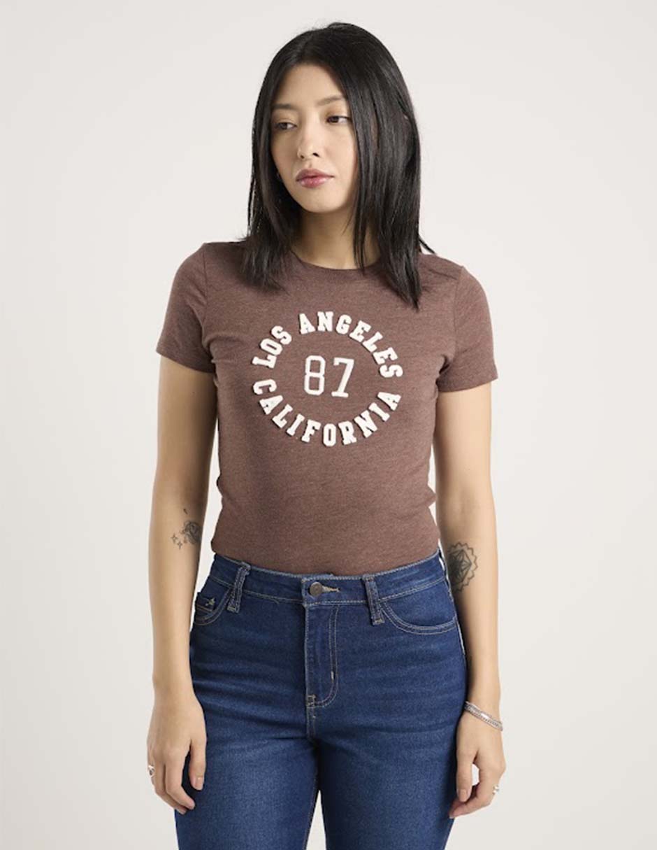 Playera manga corta cuello redondo para mujer