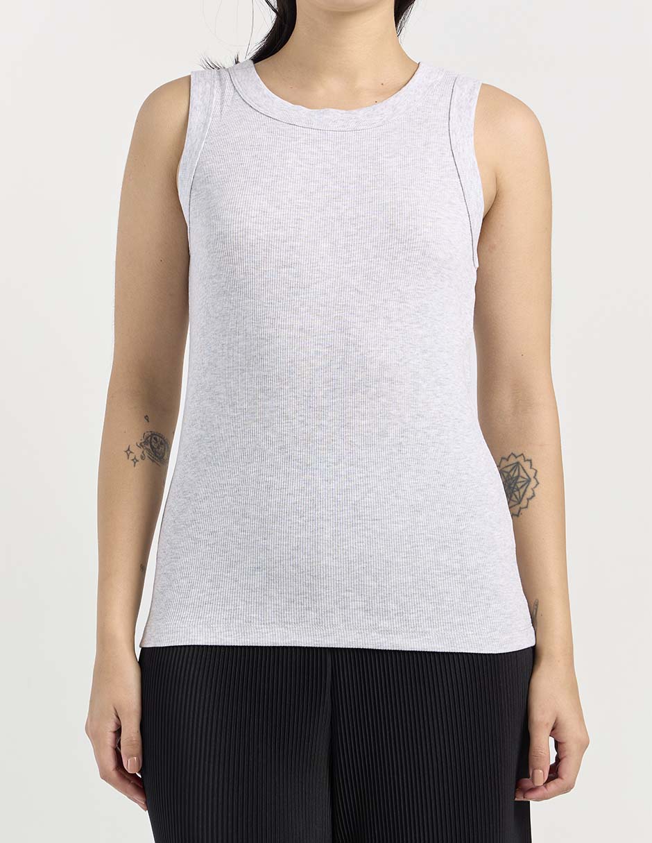Playera cuello redondo para mujer 5