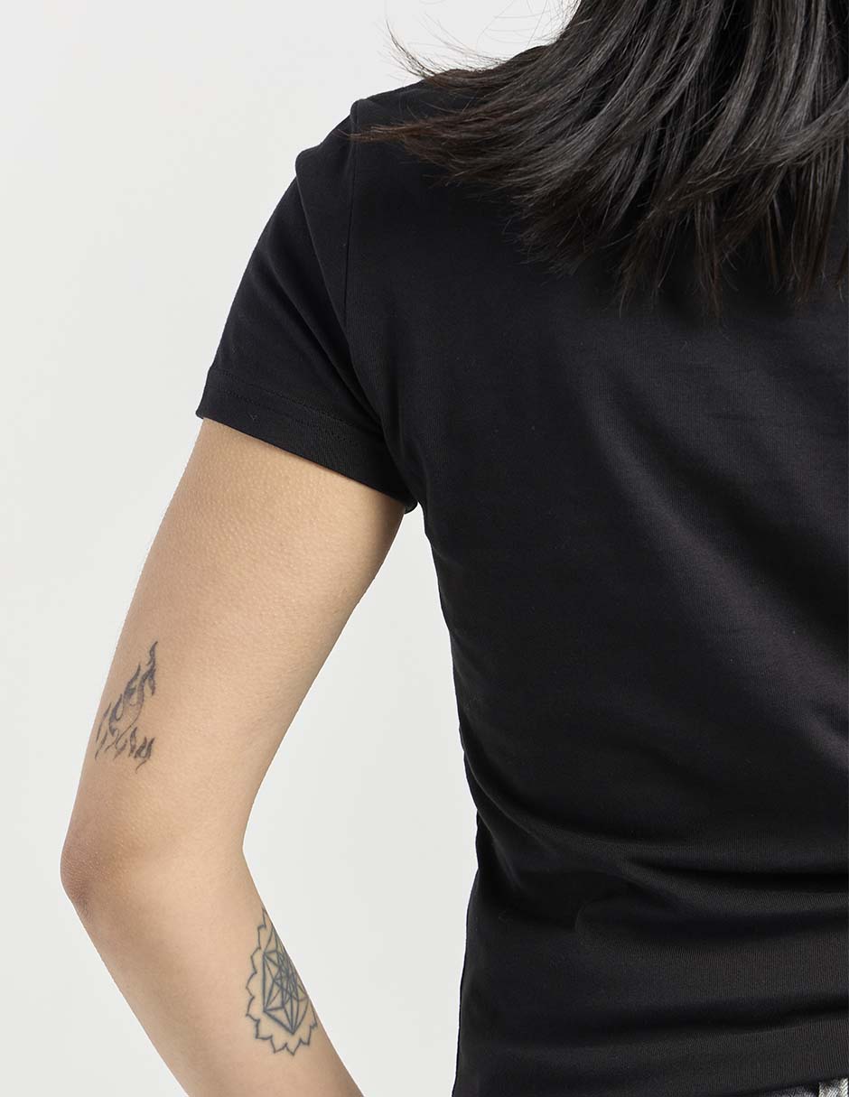 Playera manga corta cuello redondo para mujer 5