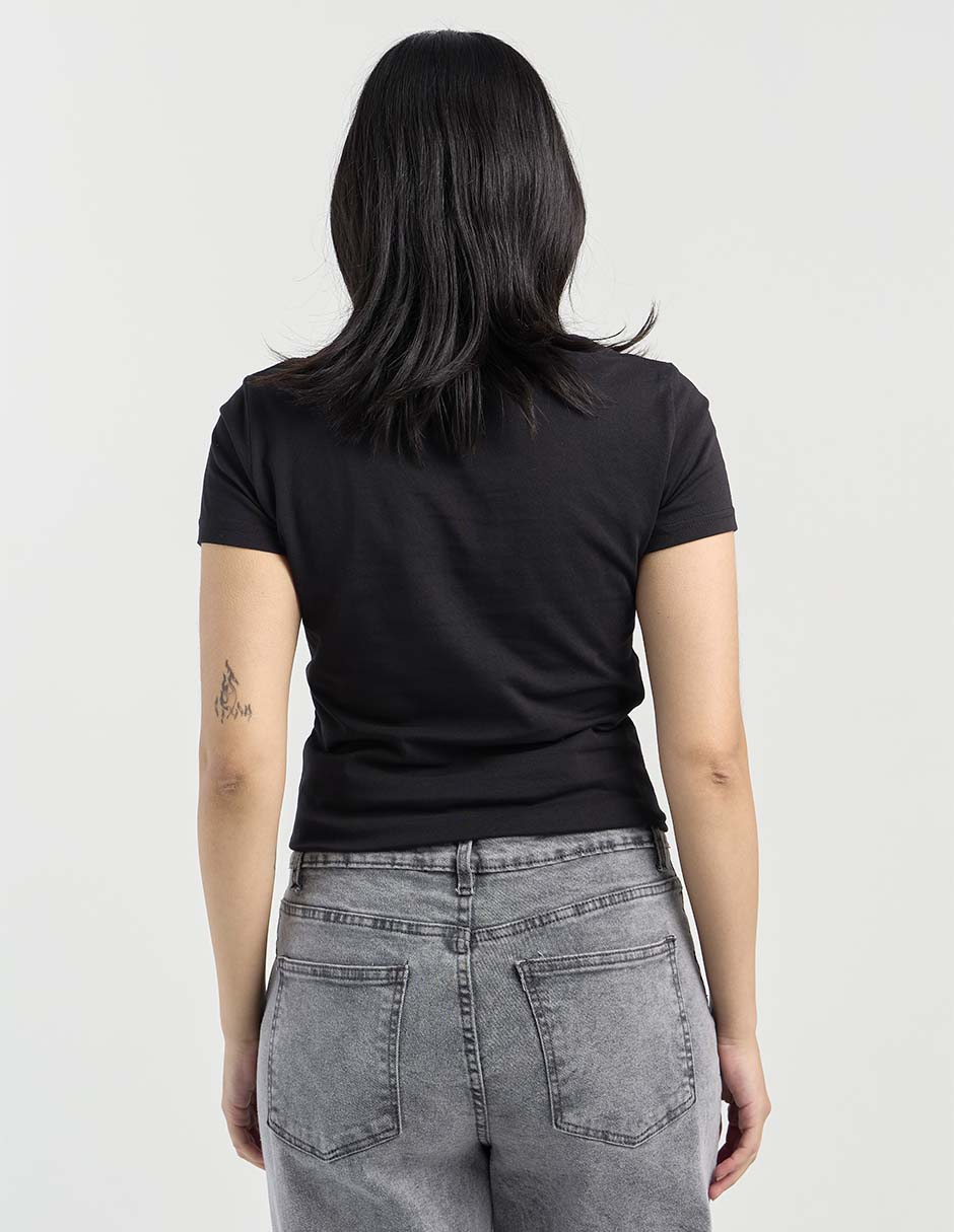Playera manga corta cuello redondo para mujer 7