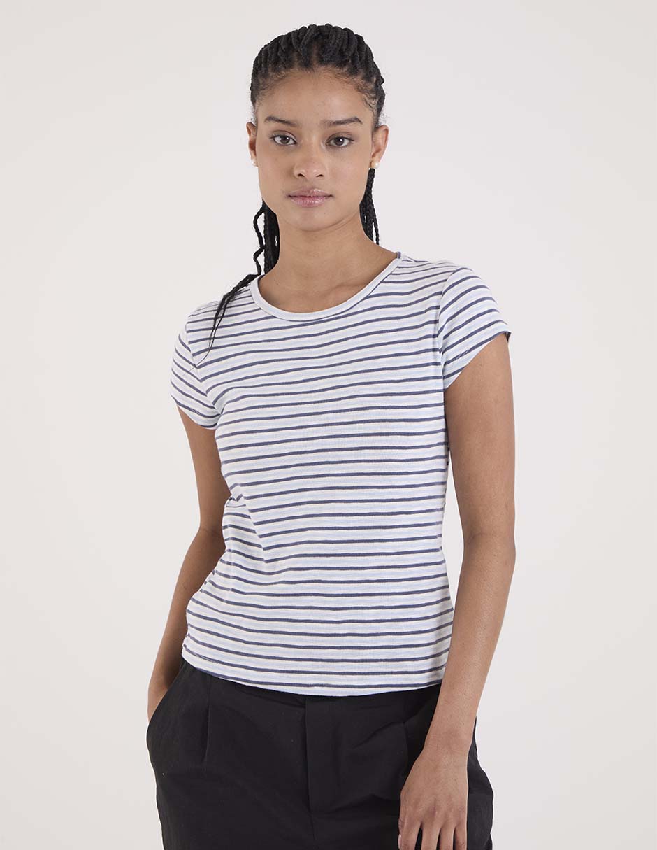 Playera manga corta cuello redondo para mujer 2