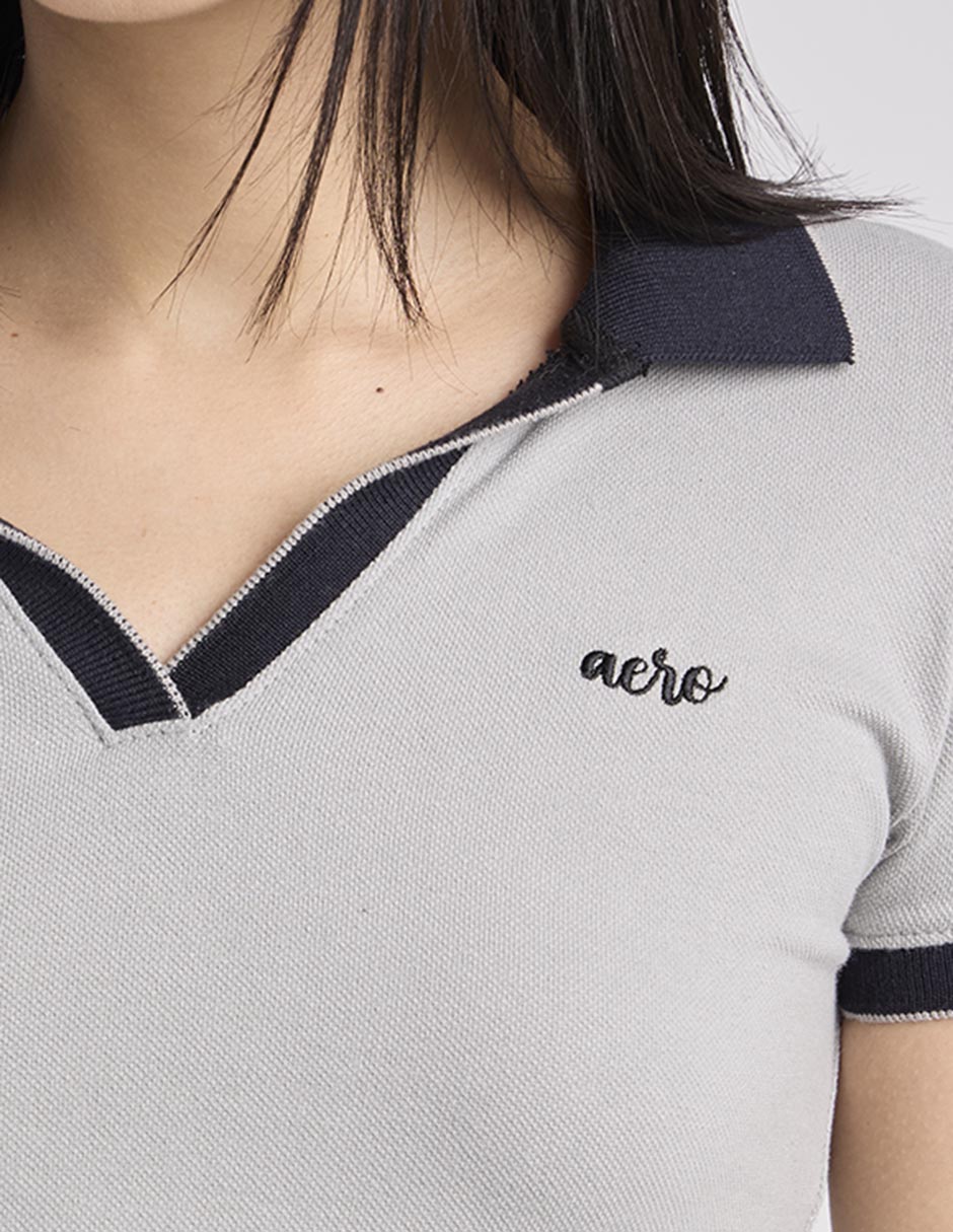 Playera manga corta cuello v para mujer 4