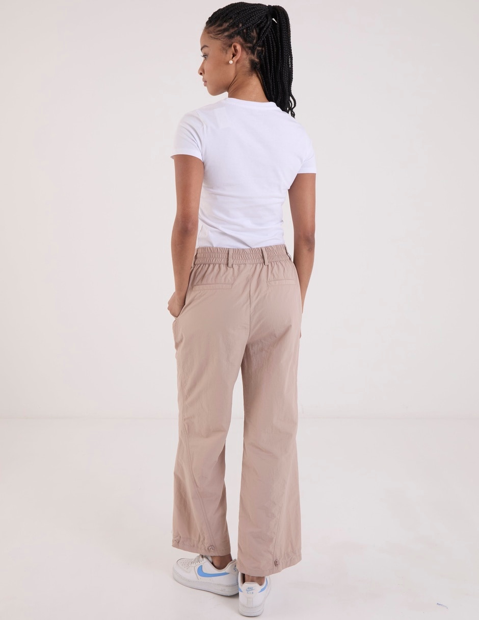 Pantalón relaxed straight para mujer 6