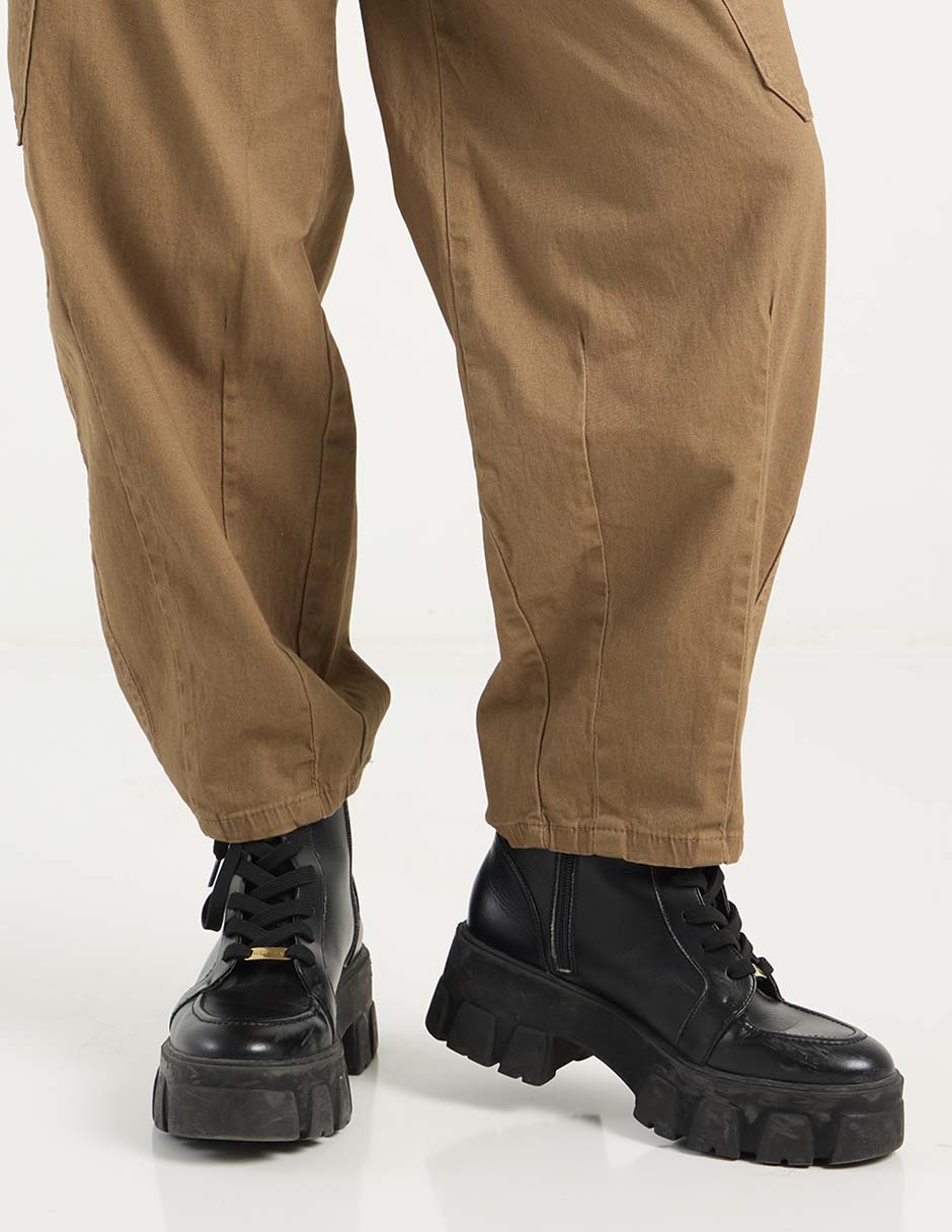 Pantalón barrel para mujer 5