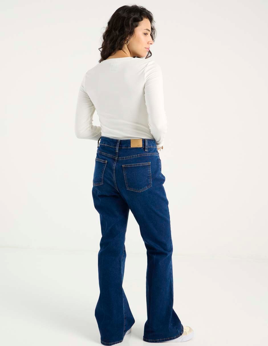 Jeans flare para mujer 6