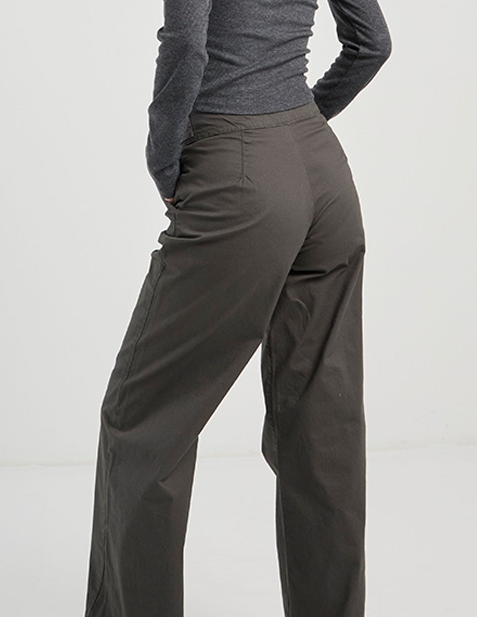 Pantalón relaxed straight para mujer 5