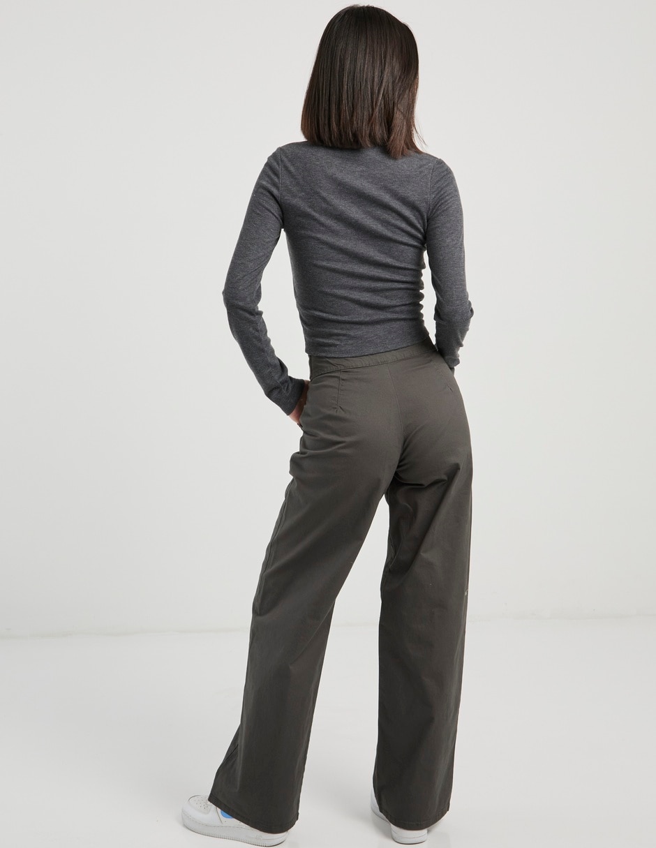 Pantalón relaxed straight para mujer 6
