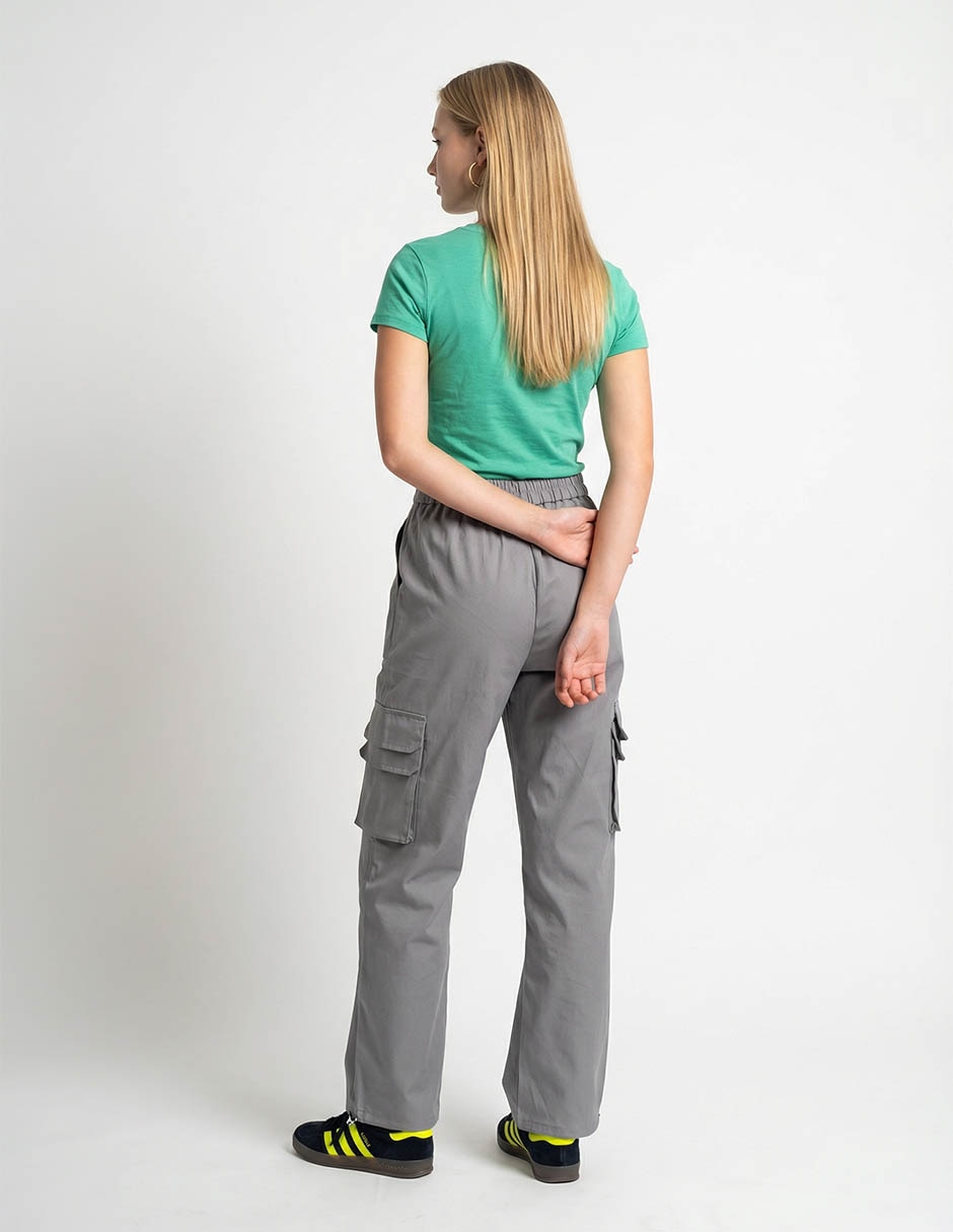 Pantalón cargo amplio para mujer 2